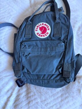 Fjallraven Kanken Mini Backpack - Grey with Red Logo